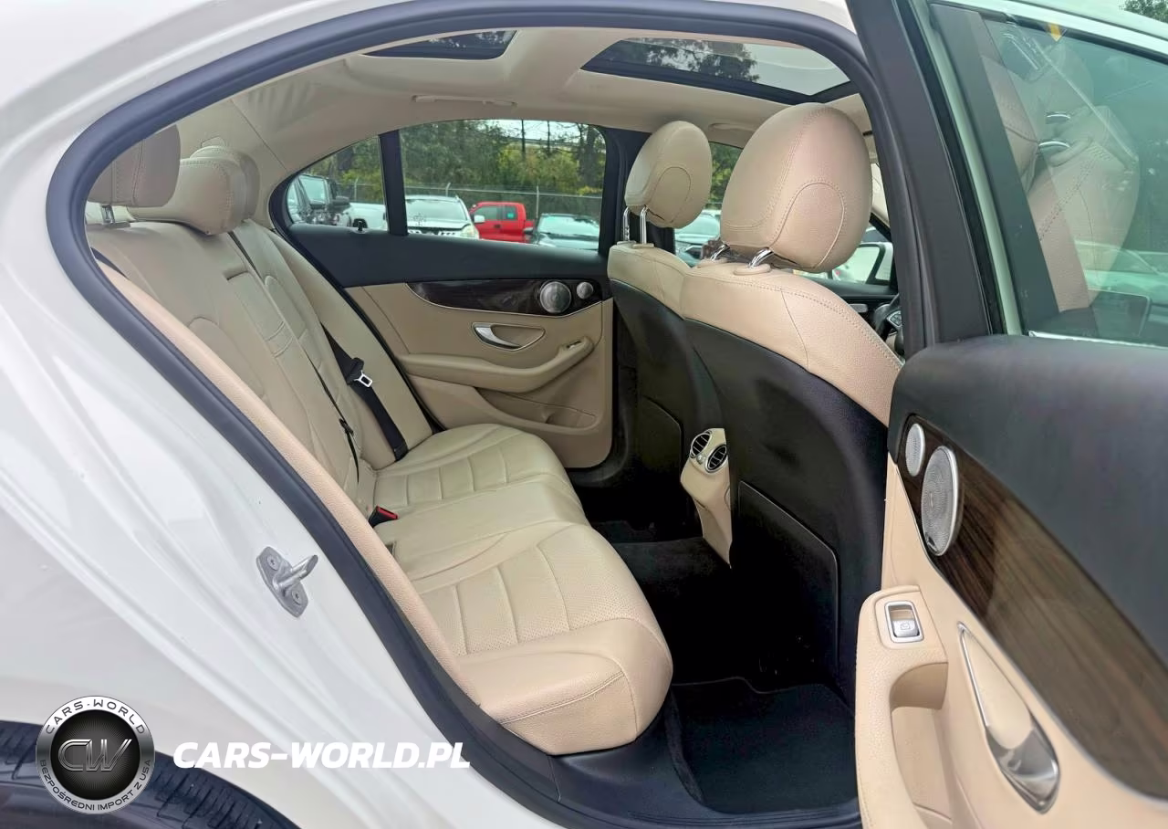 2017 Mercedes-Benz C 300 4Matic VIN:55SWF4KB7HU198313 - 6