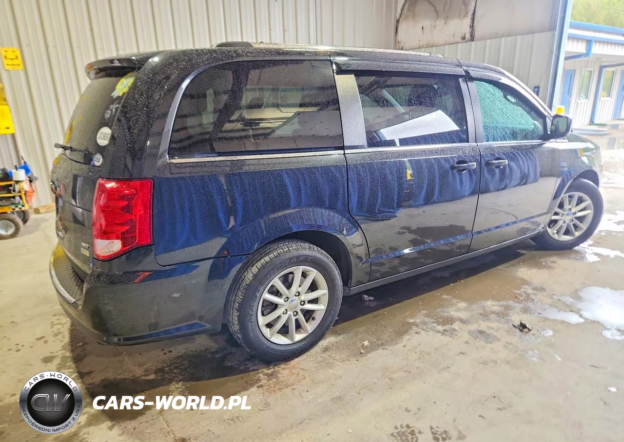 2018 Dodge Grand Caravan Sxt VIN:2C4RDGCG2JR299138 - 3