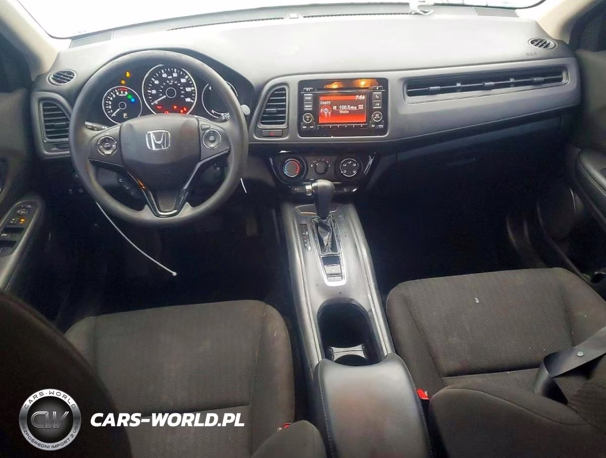 2018 Honda Hr-V Lx VIN:3CZRU5H37JM703885 - 8