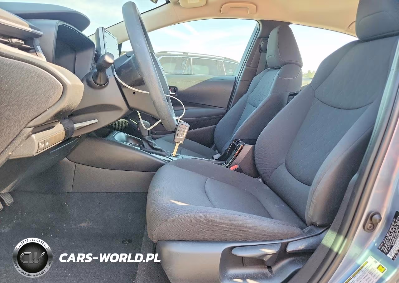 2020 Toyota Corolla Le VIN:5YFEPRAE3LP070263 - 7