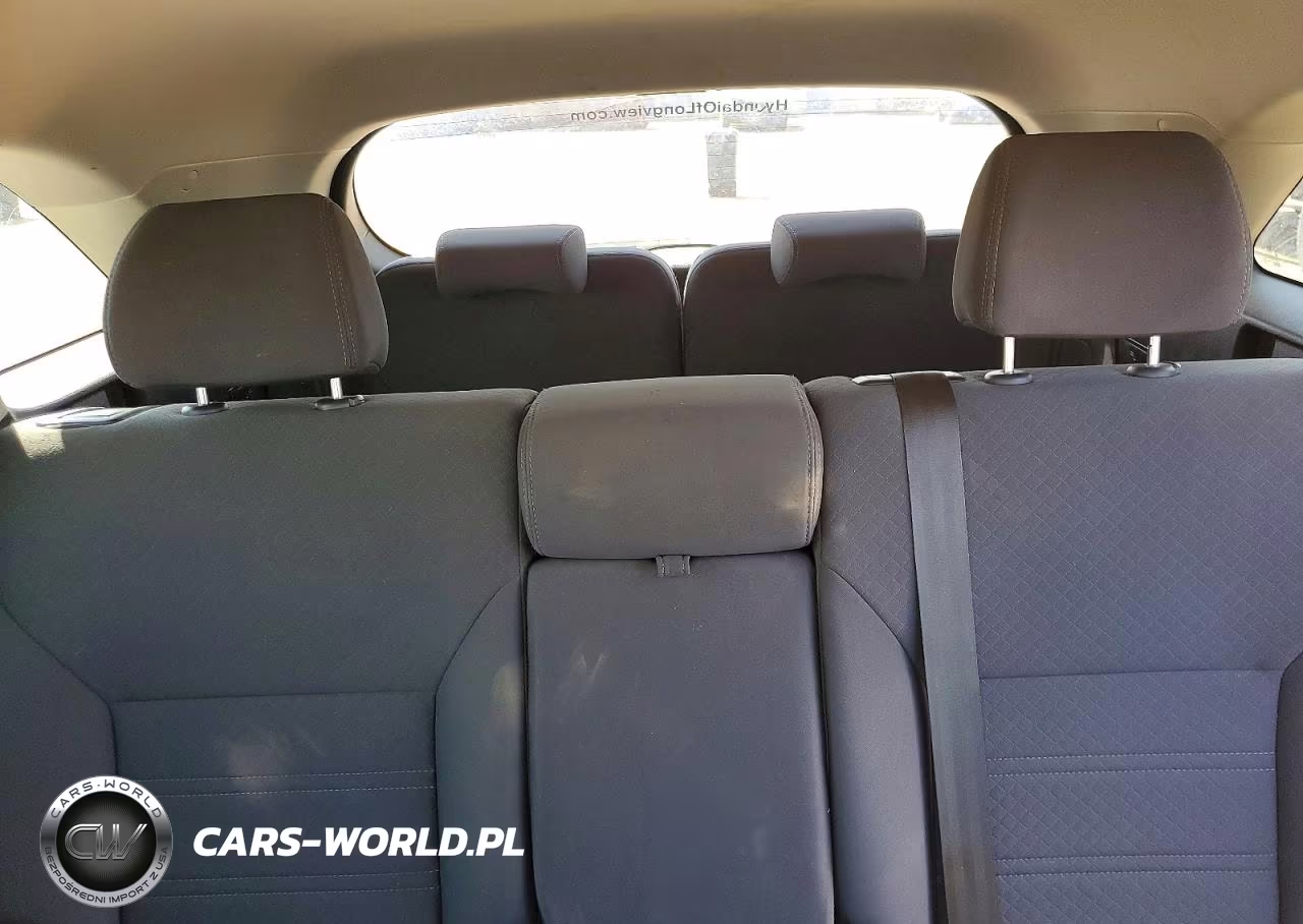 2019 Kia Sorento Lx VIN:5XYPG4A31KG547768 - 10