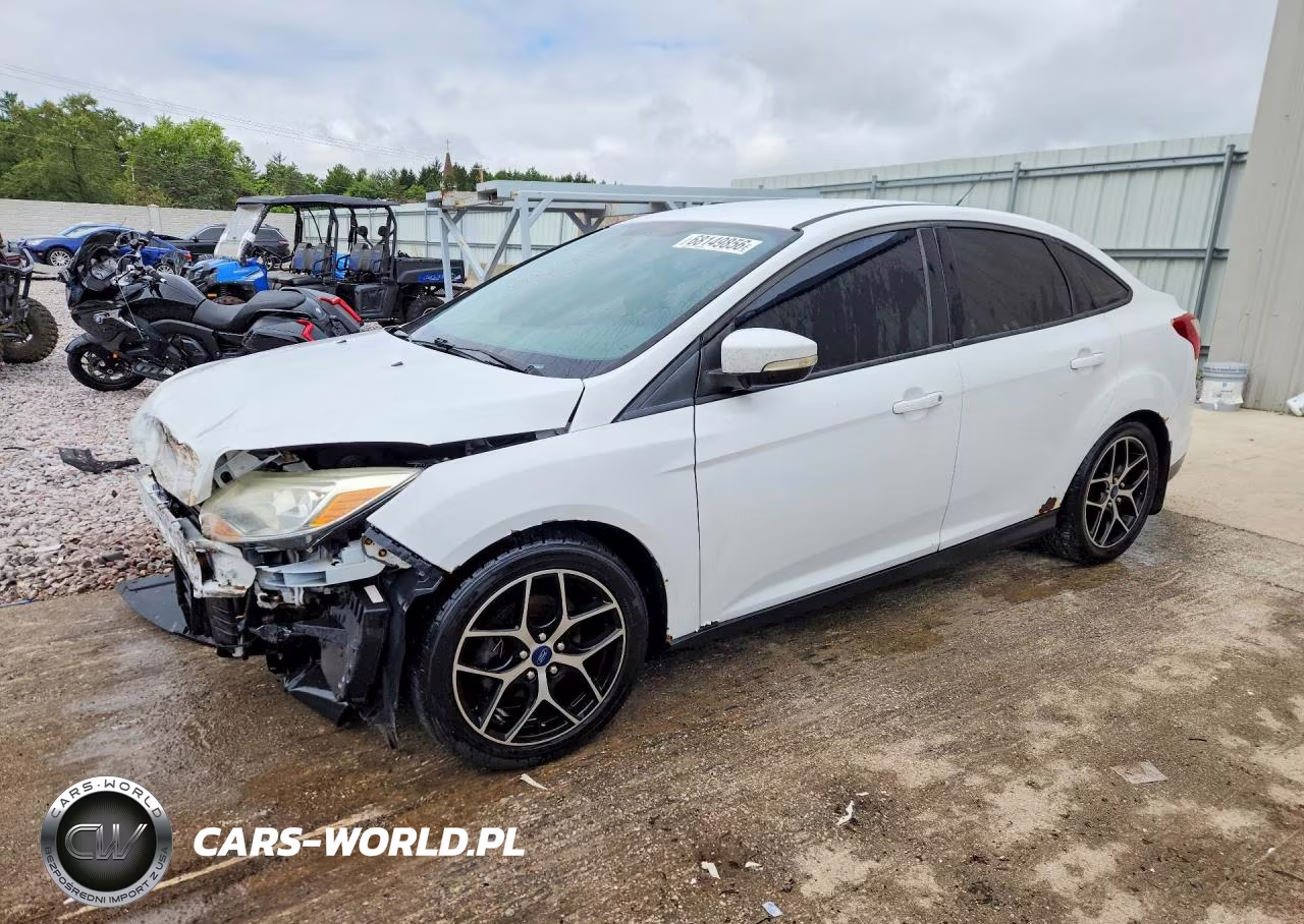 2014 Ford Focus Se VIN:1FADP3F26EL335086 - 1