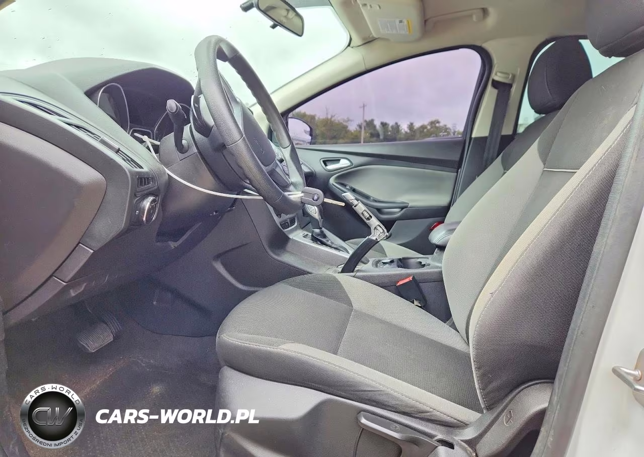 2014 Ford Focus Se VIN:1FADP3F26EL335086 - 7