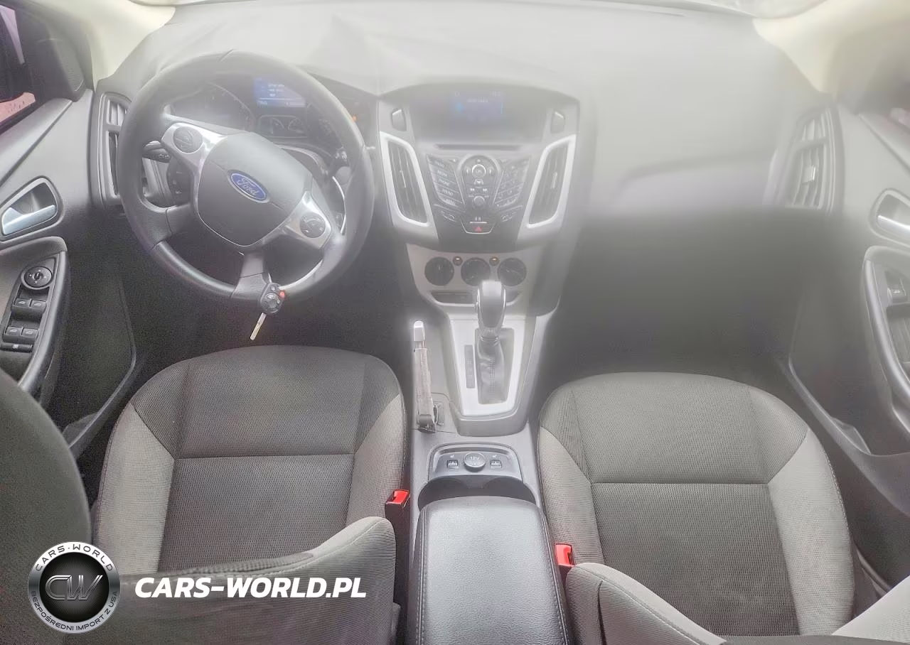 2014 Ford Focus Se VIN:1FADP3F26EL335086 - 8