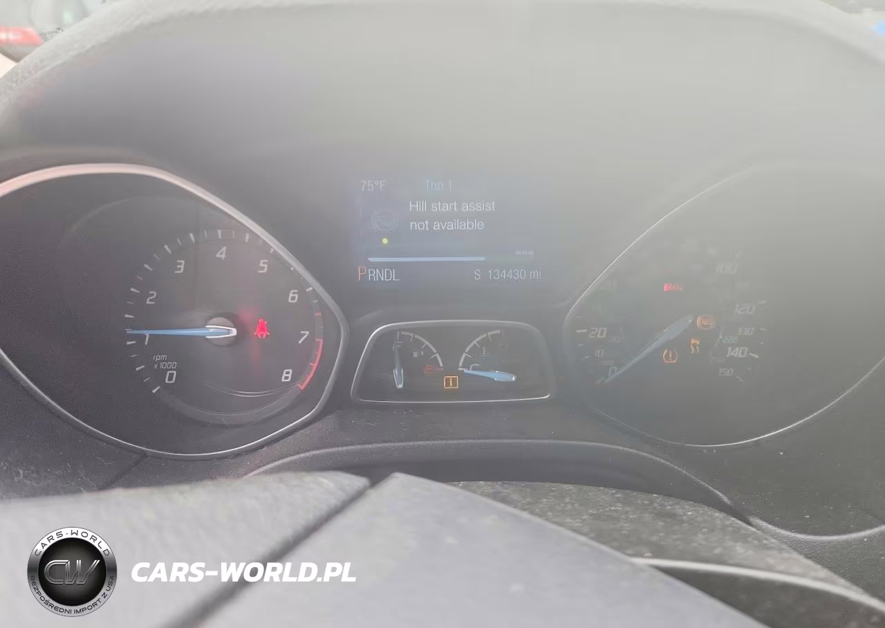 2014 Ford Focus Se VIN:1FADP3F26EL335086 - 9
