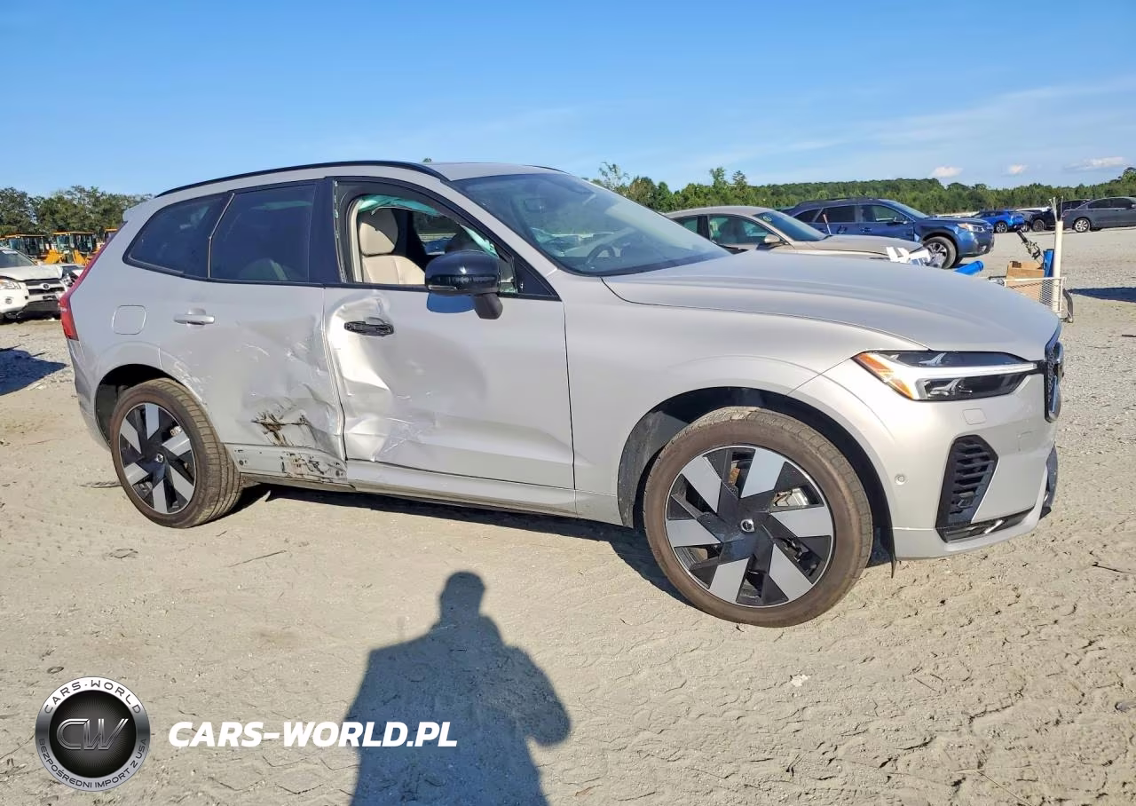 2024 Volvo Xc60 Plus VIN:YV4H60DL7R1767029 - 4