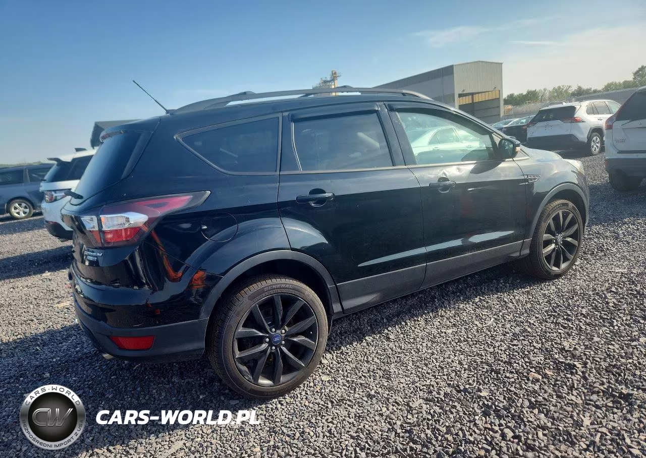 2017 Ford Escape Titanium VIN:1FMCU9JD5HUB50760 - 3