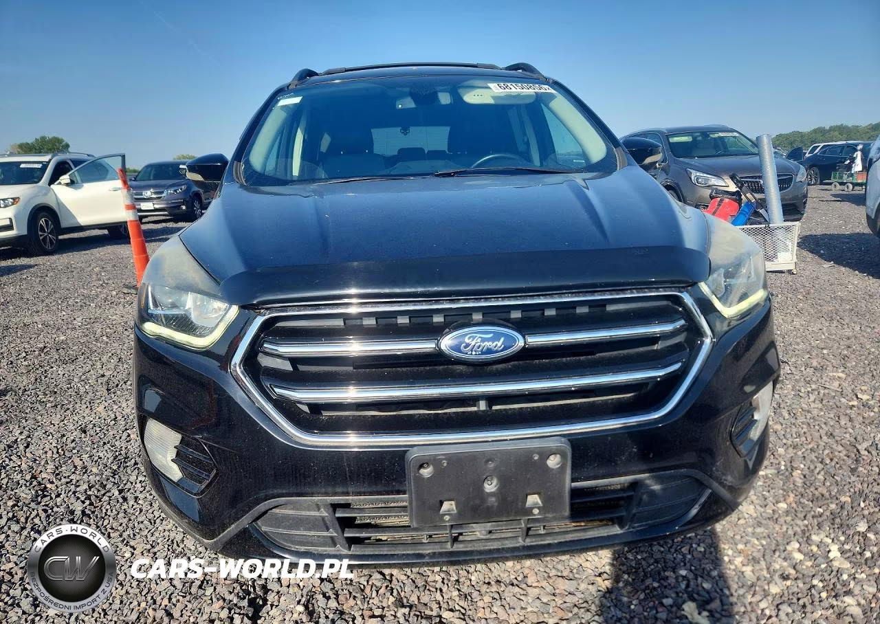 2017 Ford Escape Titanium VIN:1FMCU9JD5HUB50760 - 5
