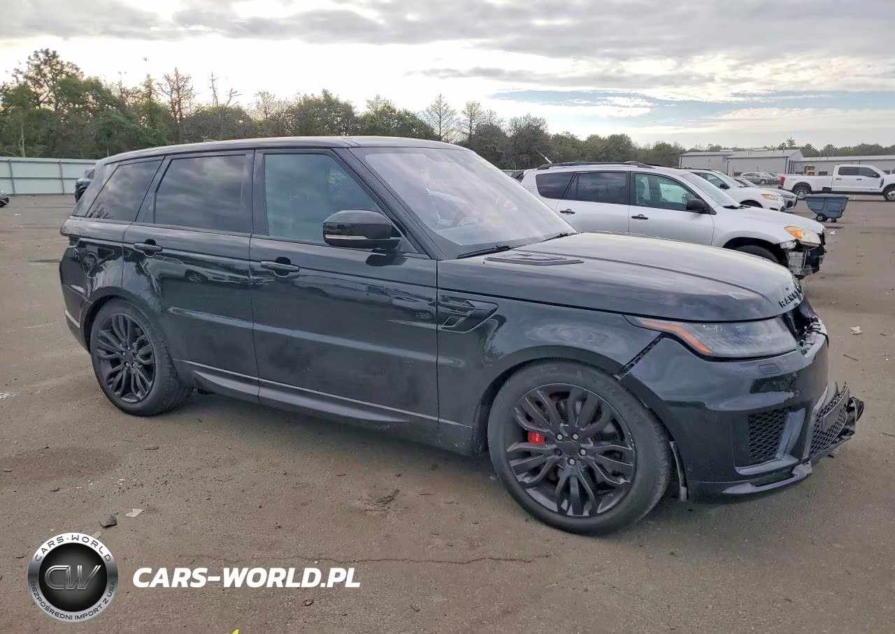 2018 Land Rover Range Rover Sport Supercharged Dynamic VIN:SALWR2RE9JA186815 - 4