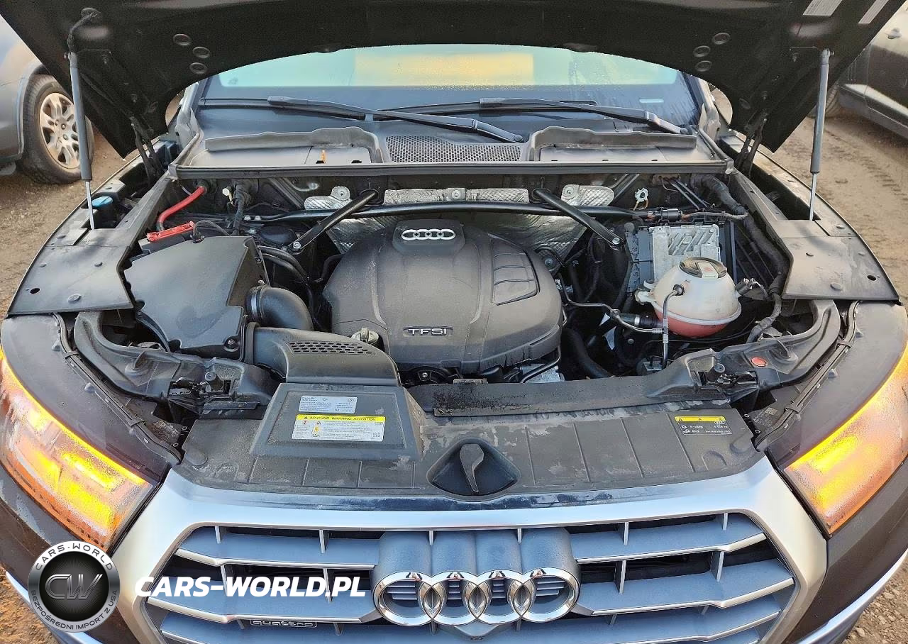 2018 Audi Q5 Prestige VIN:WA1CNAFY7J2055594 - 11