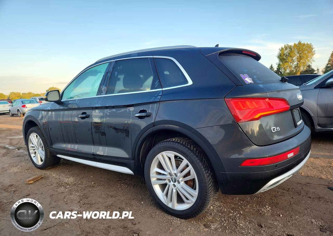 2018 Audi Q5 Prestige VIN:WA1CNAFY7J2055594 - 2
