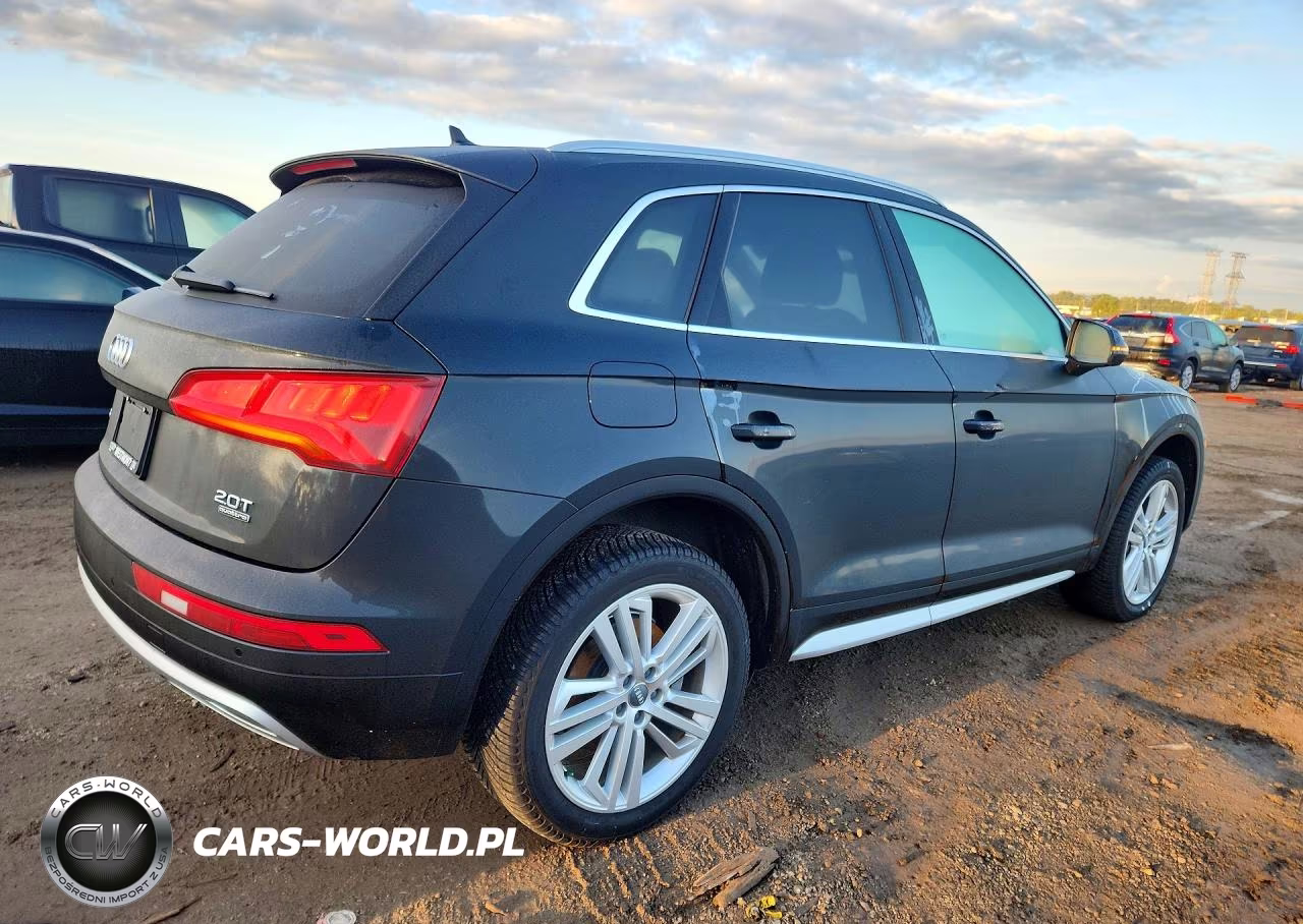 2018 Audi Q5 Prestige VIN:WA1CNAFY7J2055594 - 3
