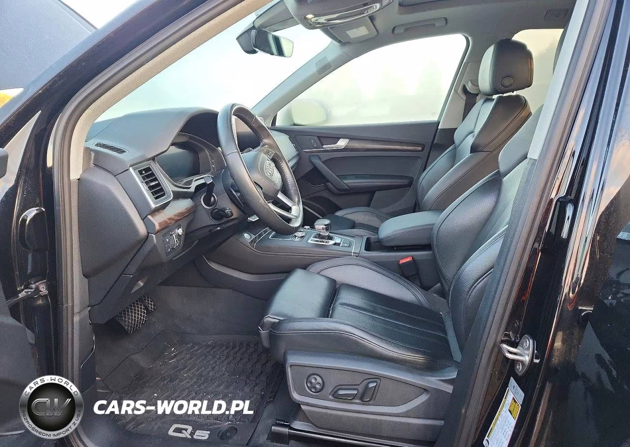 2018 Audi Q5 Prestige VIN:WA1CNAFY7J2055594 - 7