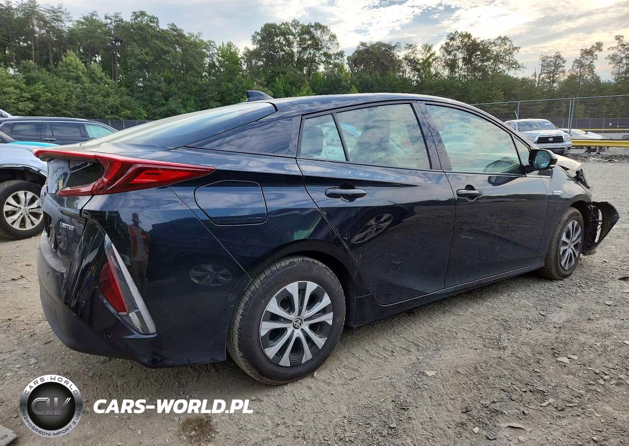 2020 Toyota Prius Prime Limited VIN:JTDKARFP8L3131033 - 3