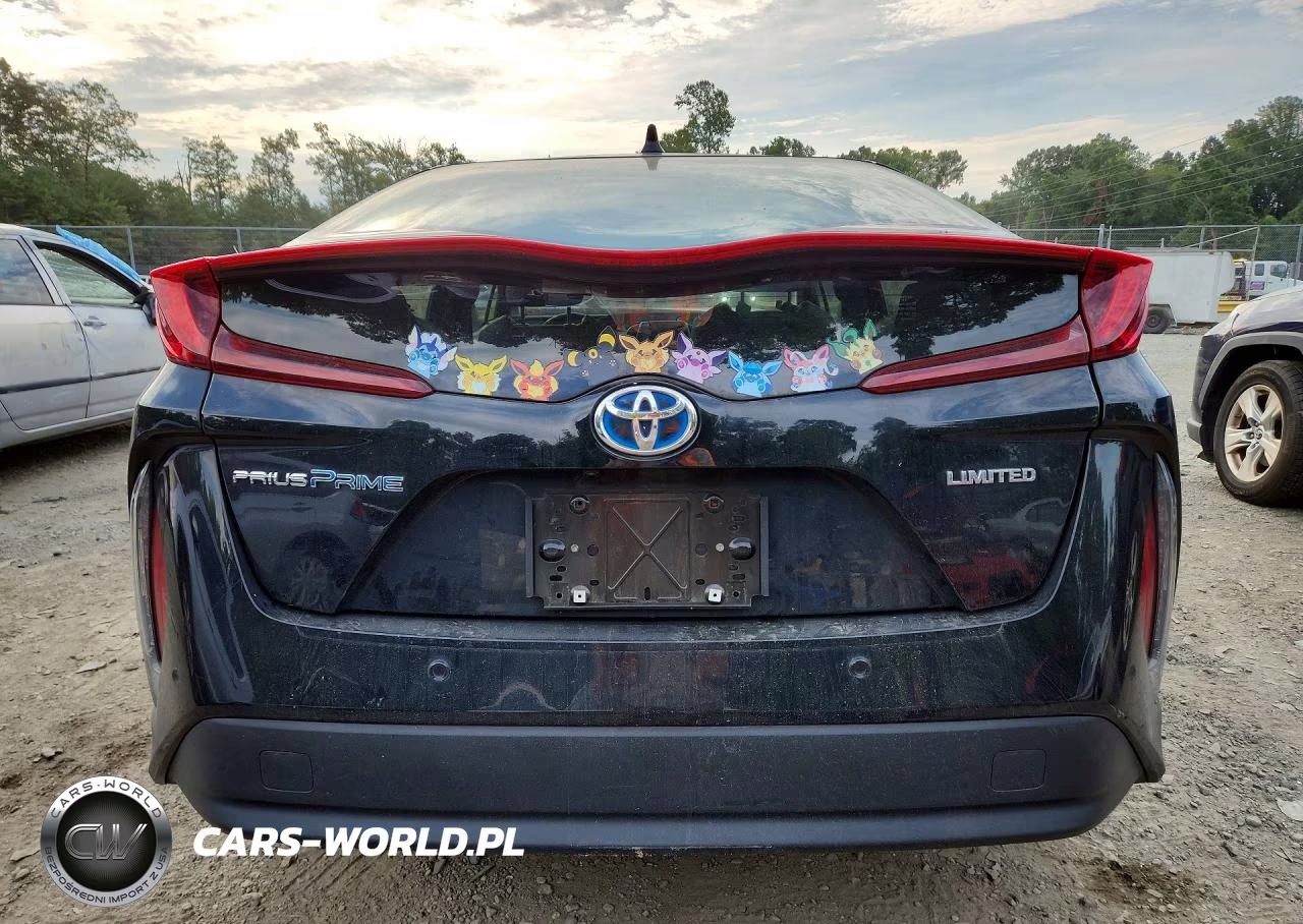 2020 Toyota Prius Prime Limited VIN:JTDKARFP8L3131033 - 6