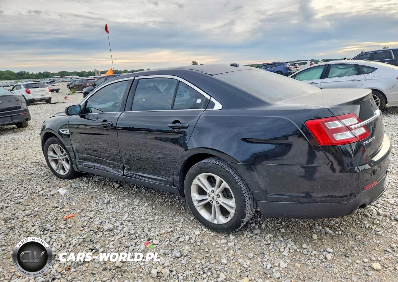 2015 Ford Taurus Se VIN:1FAHP2D85FG188854 - 2