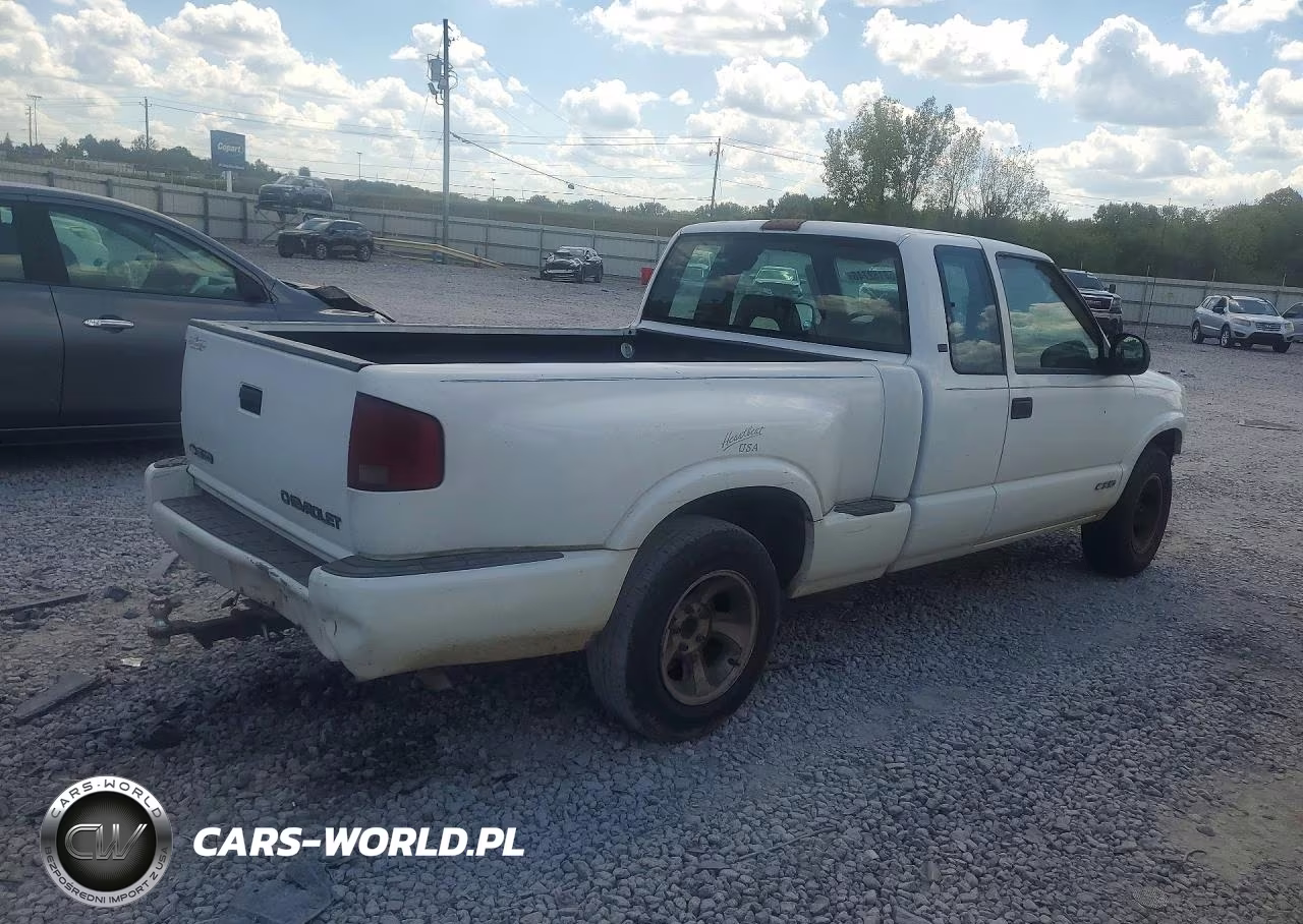 1997 Chevrolet S Truck S10 VIN:1GCCS19X4V8146438 - 3