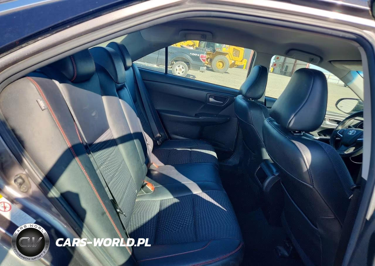 2015 Toyota Camry Se VIN:4T1BF1FK1FU085272 - 10