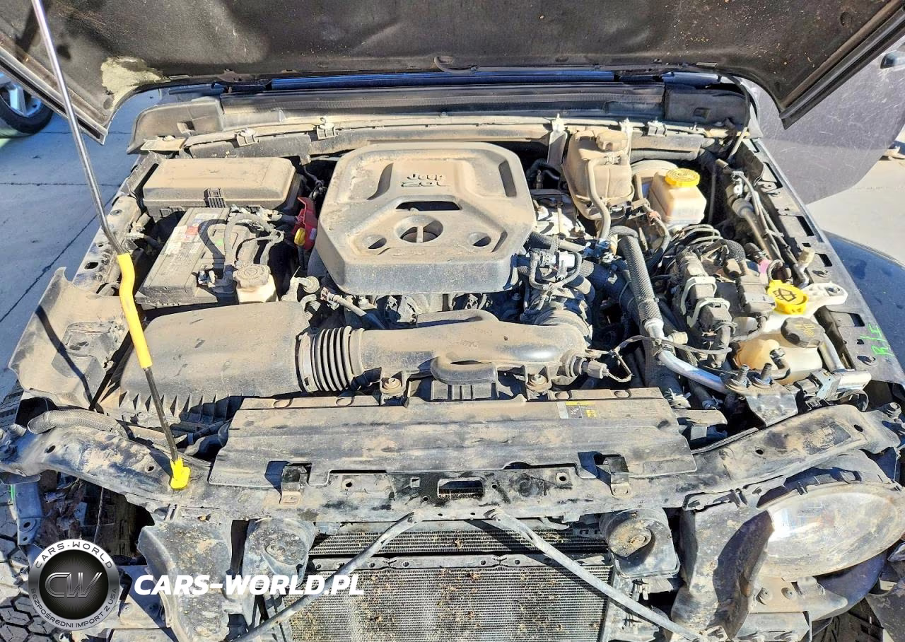 2020 Jeep Wrangler Unlimited Sahara VIN:1C4HJXEN7LW213560 - 11