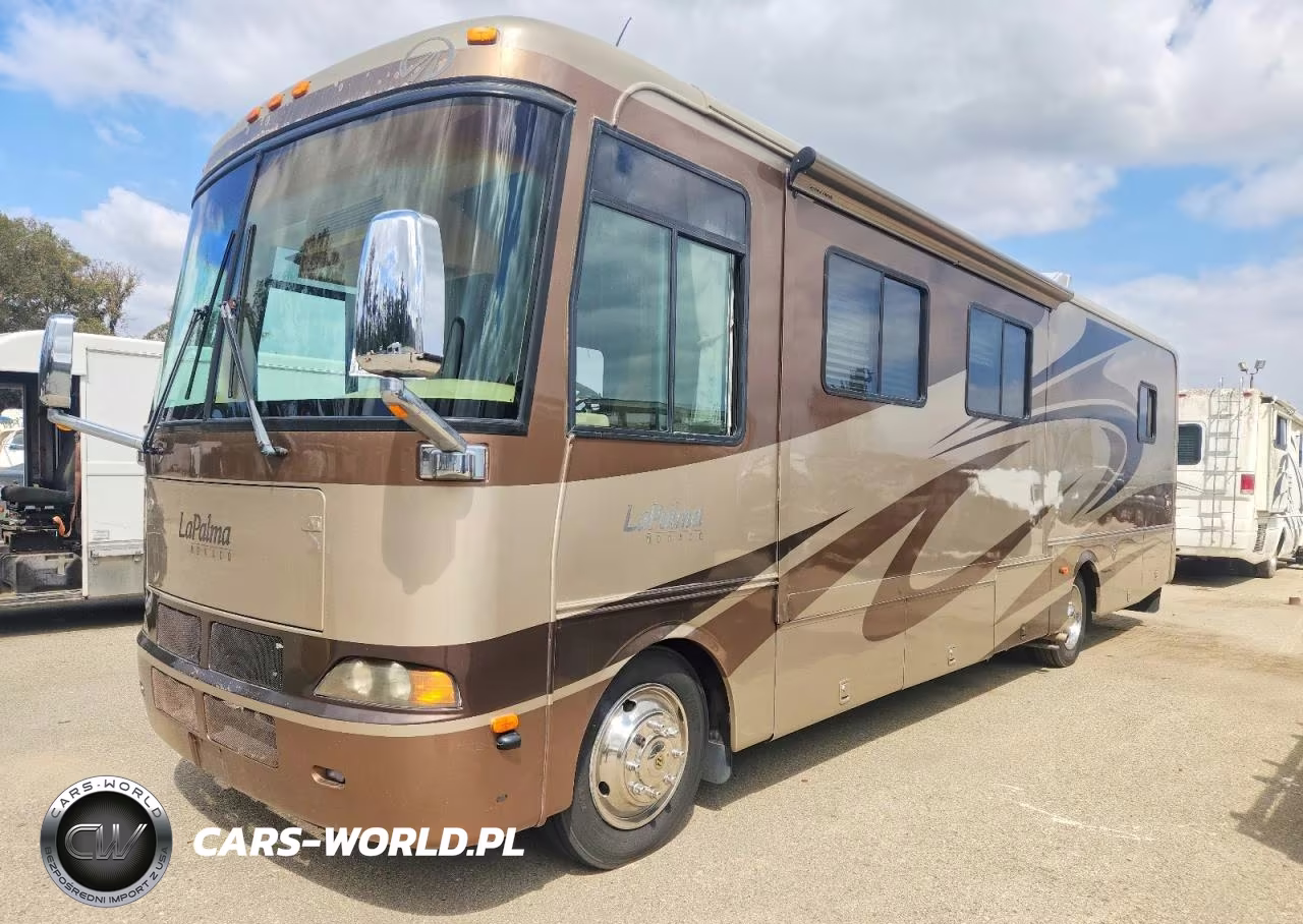 2005 Workhorse Custom Chassis Motorhome Chassis W22 VIN:5B4MP67G653397485 - 2