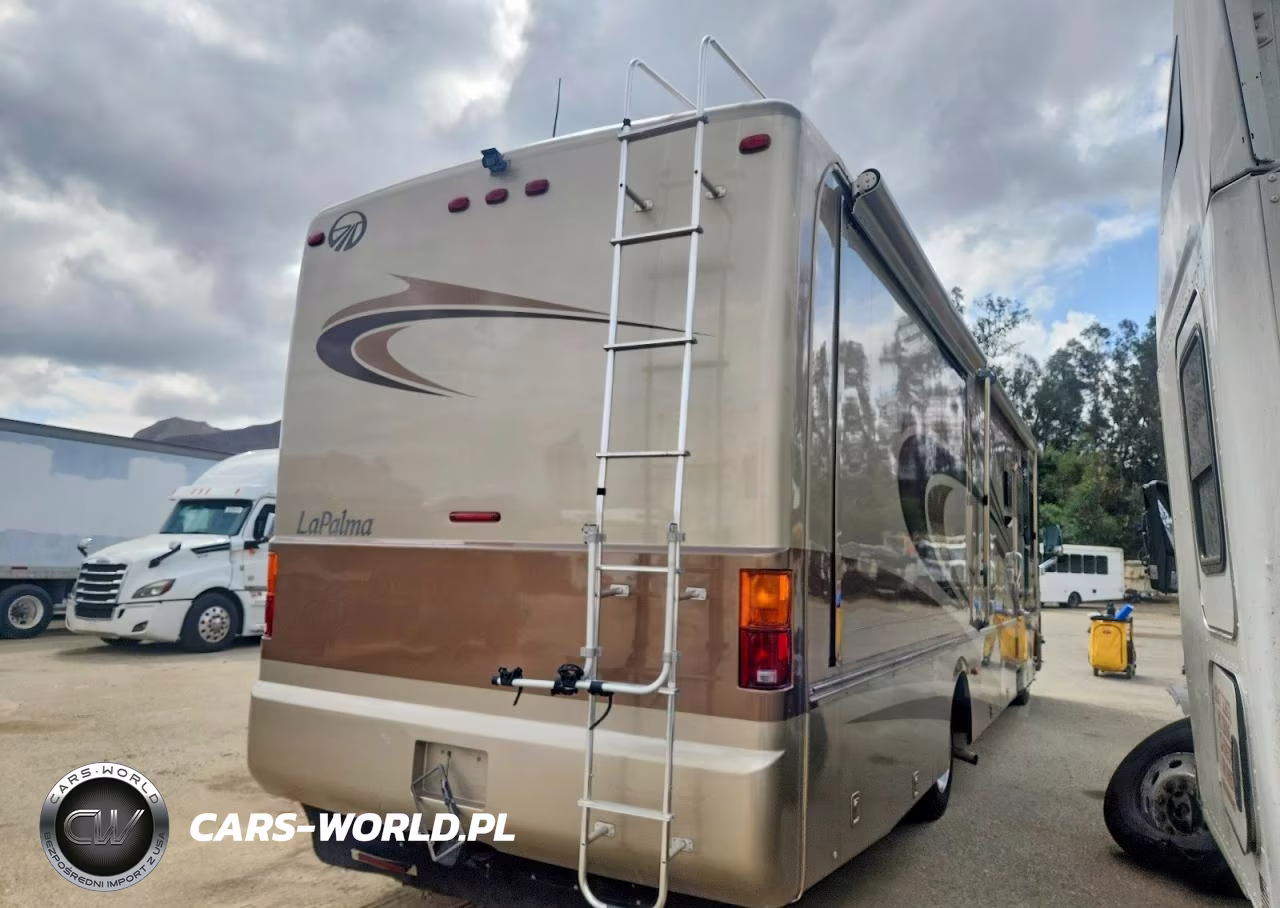 2005 Workhorse Custom Chassis Motorhome Chassis W22 VIN:5B4MP67G653397485 - 4