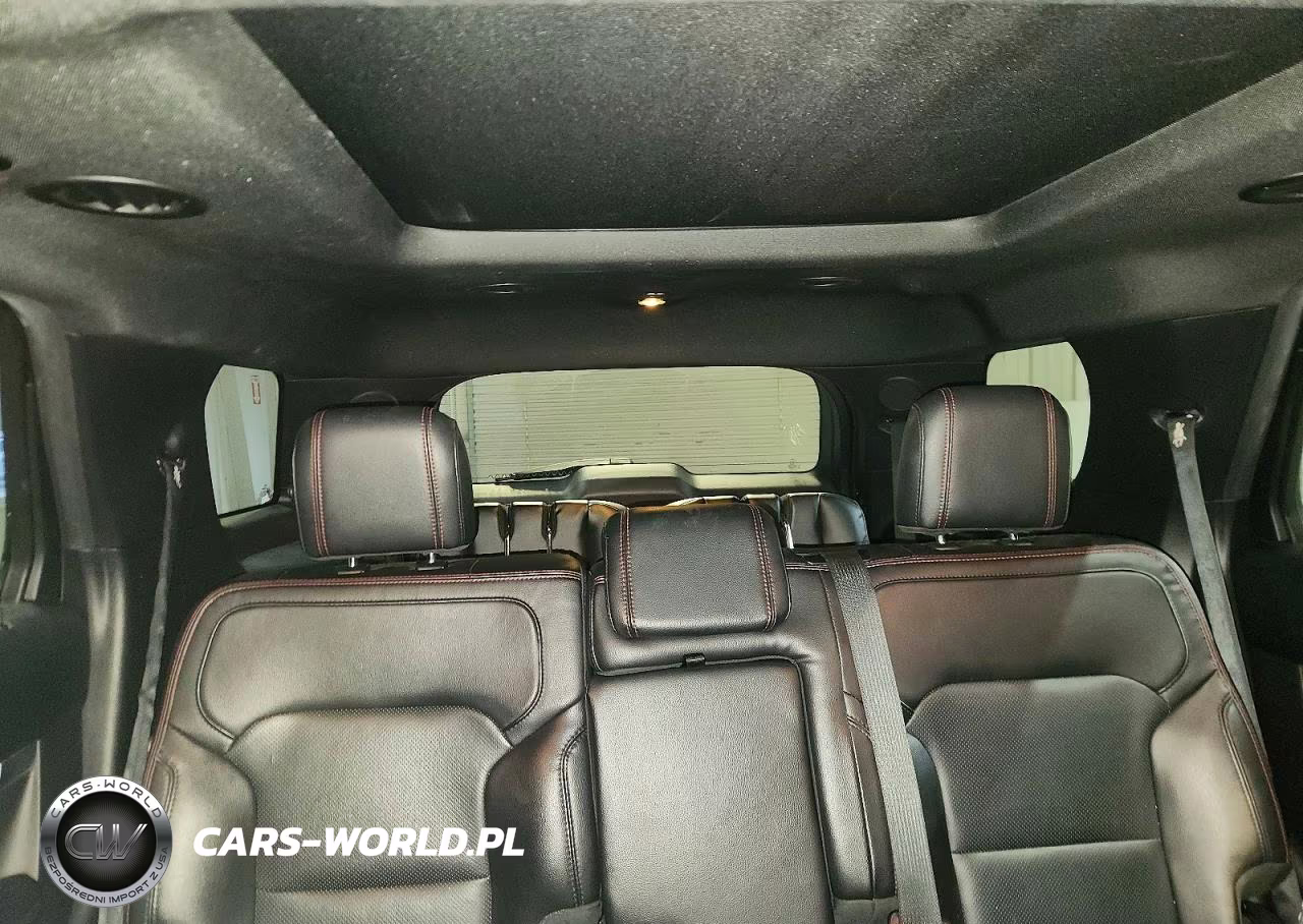 2017 Ford Explorer Sport VIN:1FM5K8GT0HGB75250 - 10
