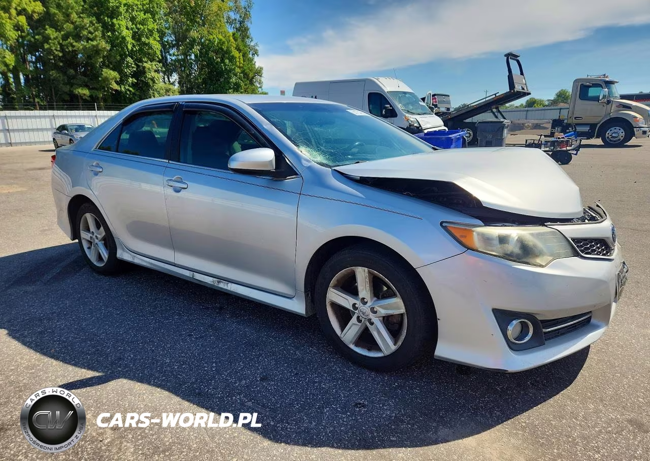 2014 Toyota Camry Se VIN:4T1BF1FK4EU807252 - 4
