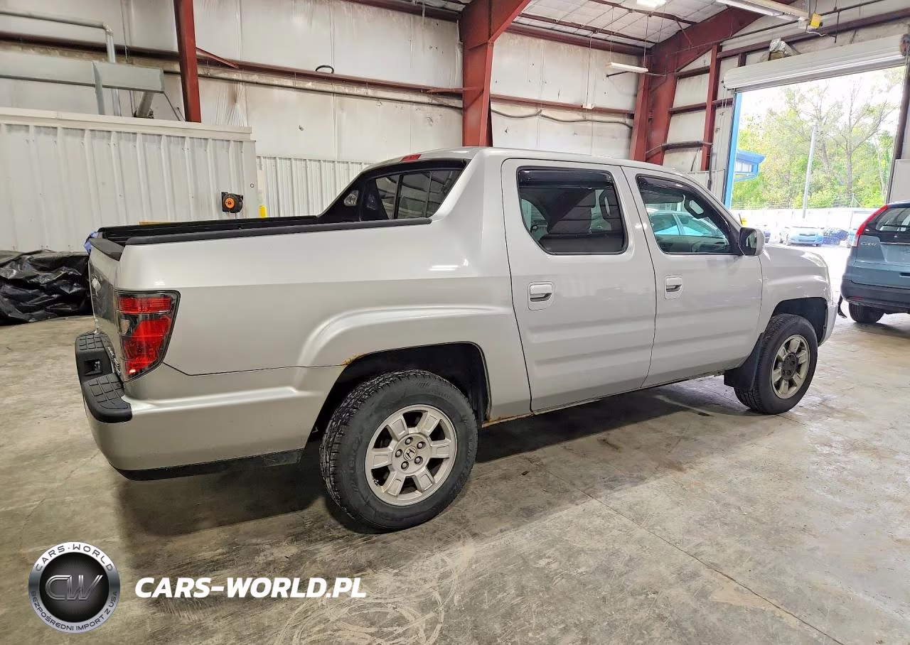 2013 Honda Ridgeline Rts VIN:5FPYK1F43DB003843 - 3