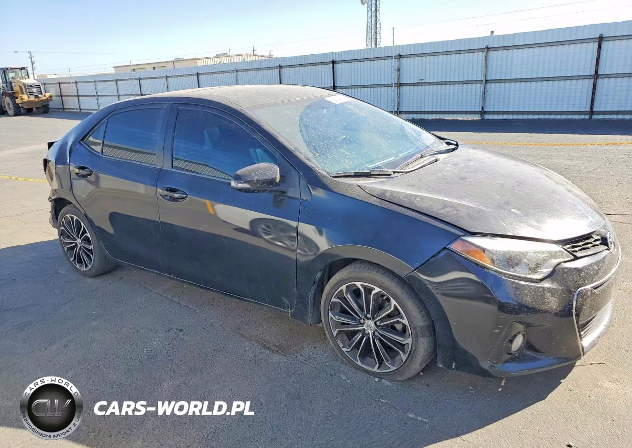 2015 Toyota Corolla S Plus VIN:5YFBURHE9FP244956 - 4