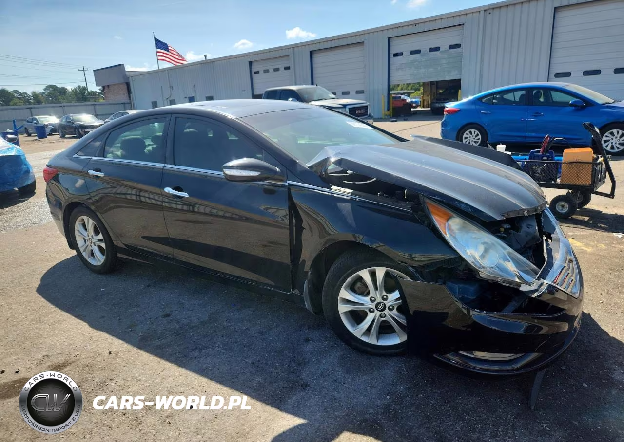 2013 Hyundai Sonata Limited VIN:5NPEC4AC1DH643172 - 4