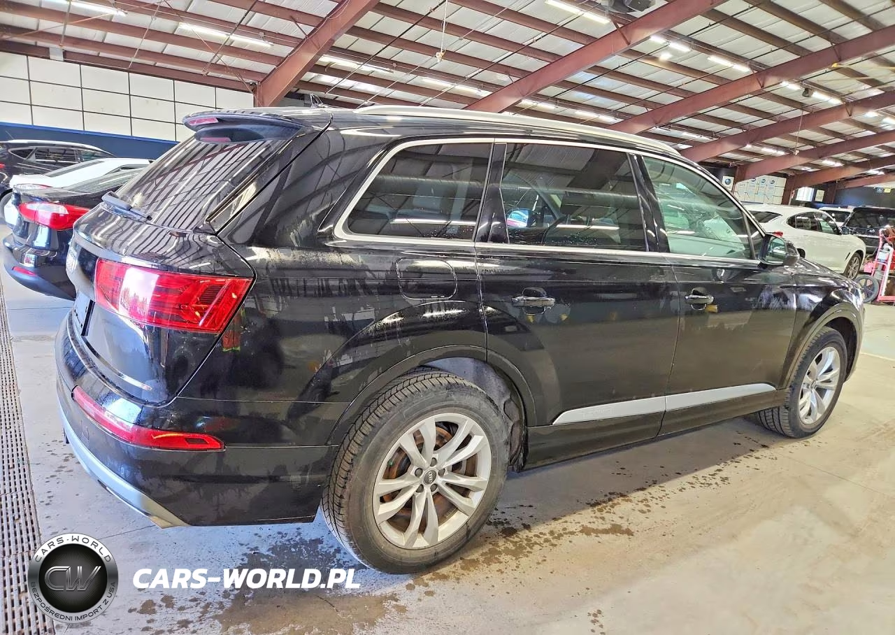 2019 Audi Q7 Premium VIN:WA1AAAF71KD002373 - 3