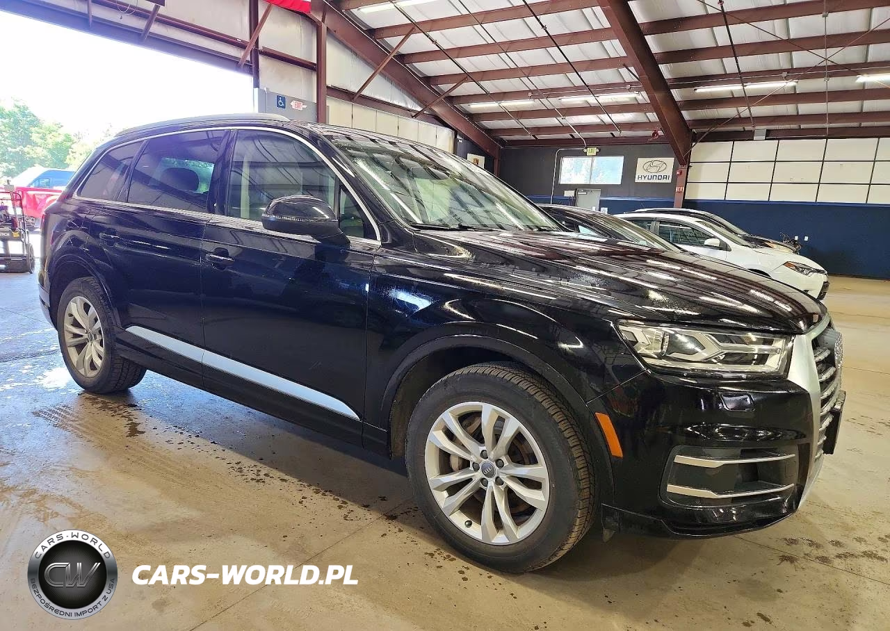 2019 Audi Q7 Premium VIN:WA1AAAF71KD002373 - 4