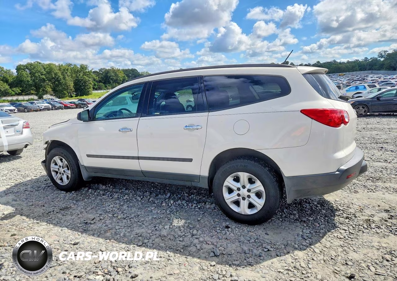 2012 Chevrolet Traverse Ls VIN:1GNKREED8CJ148698 - 2