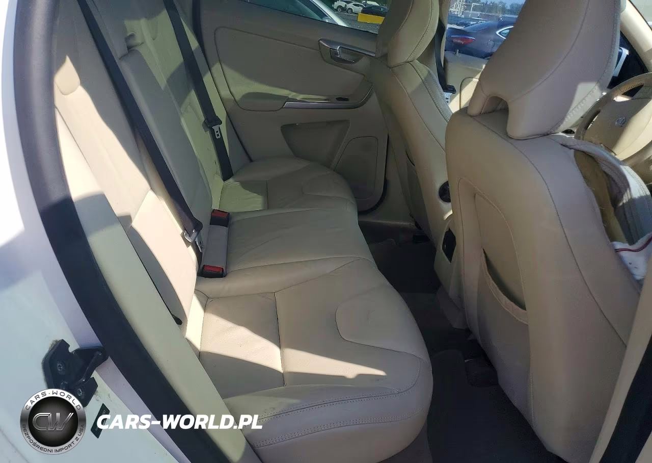 2010 Volvo Xc60 3.2 VIN:YV4982DL0A2079253 - 11