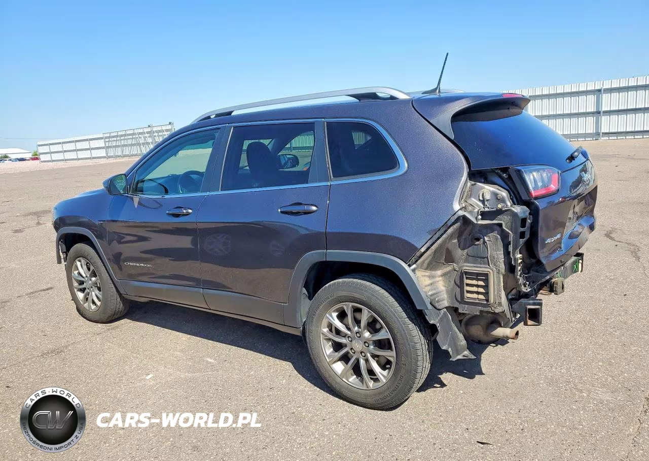 2019 Jeep Cherokee Latitude Plus VIN:1C4PJMLX6KD253721 - 2