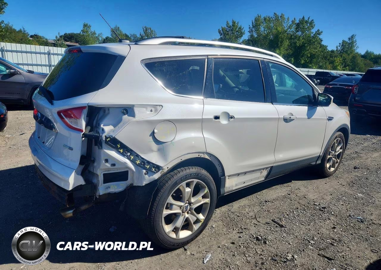 2016 Ford Escape Titanium VIN:1FMCU9JX4GUC04669 - 3