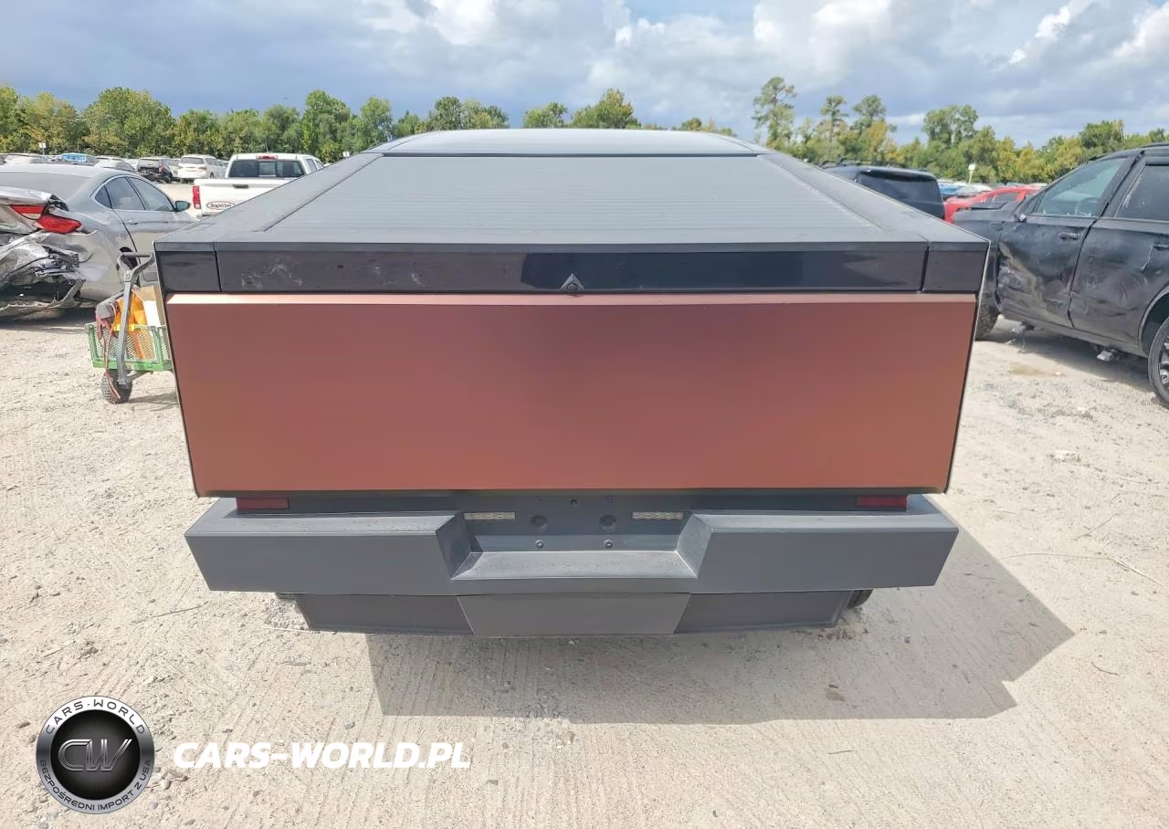2024 Tesla Cybertruck VIN:7G2CEHED5RA05439X - 6