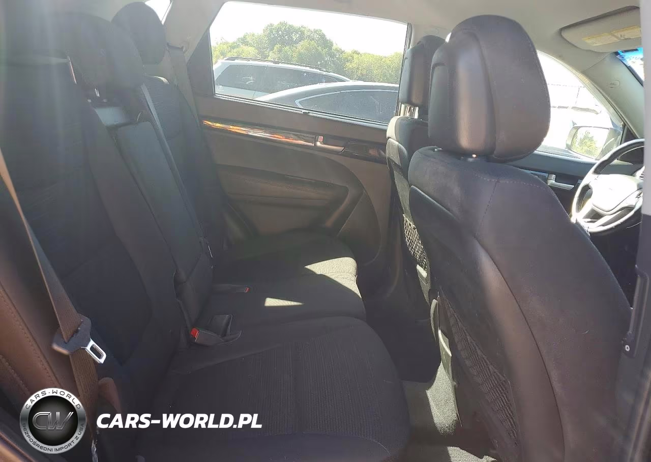 2014 Kia Sorento Lx VIN:5XYKT3A61EG440086 - 11