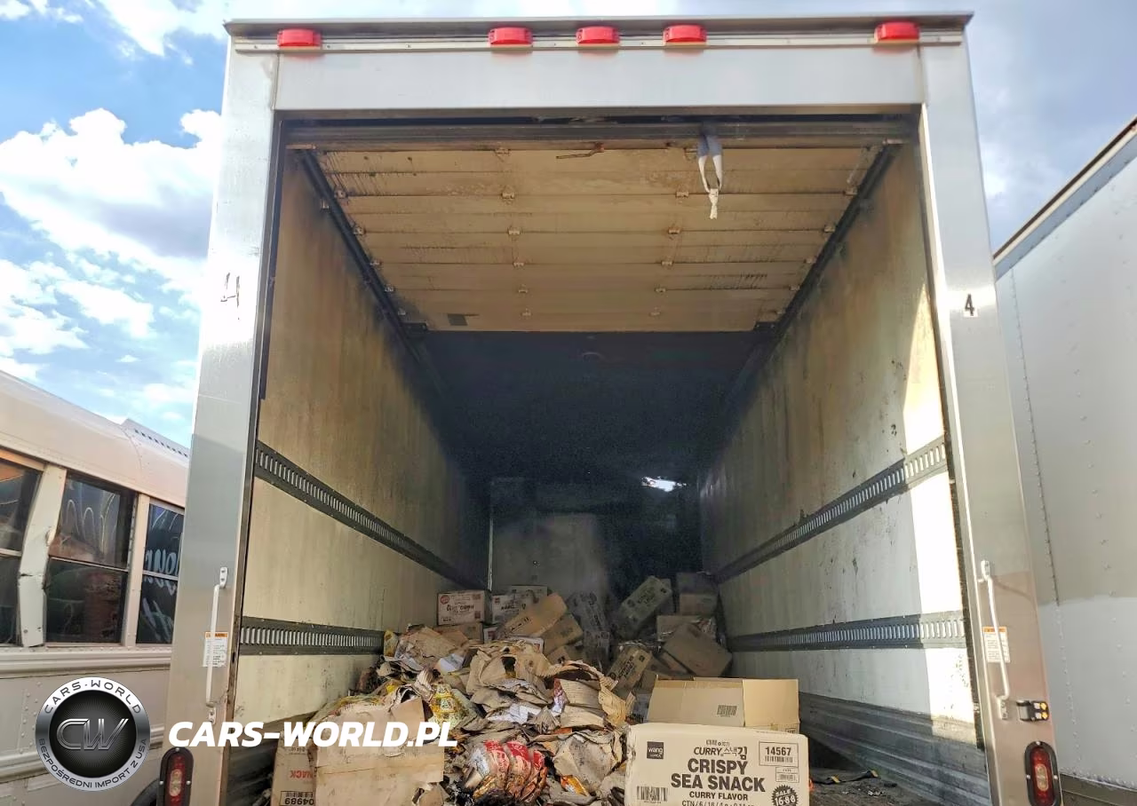 2020 Freightliner Business Class M2 Refrigerated Box Truck VIN:3ALACWFC3LDLX6210 - 10