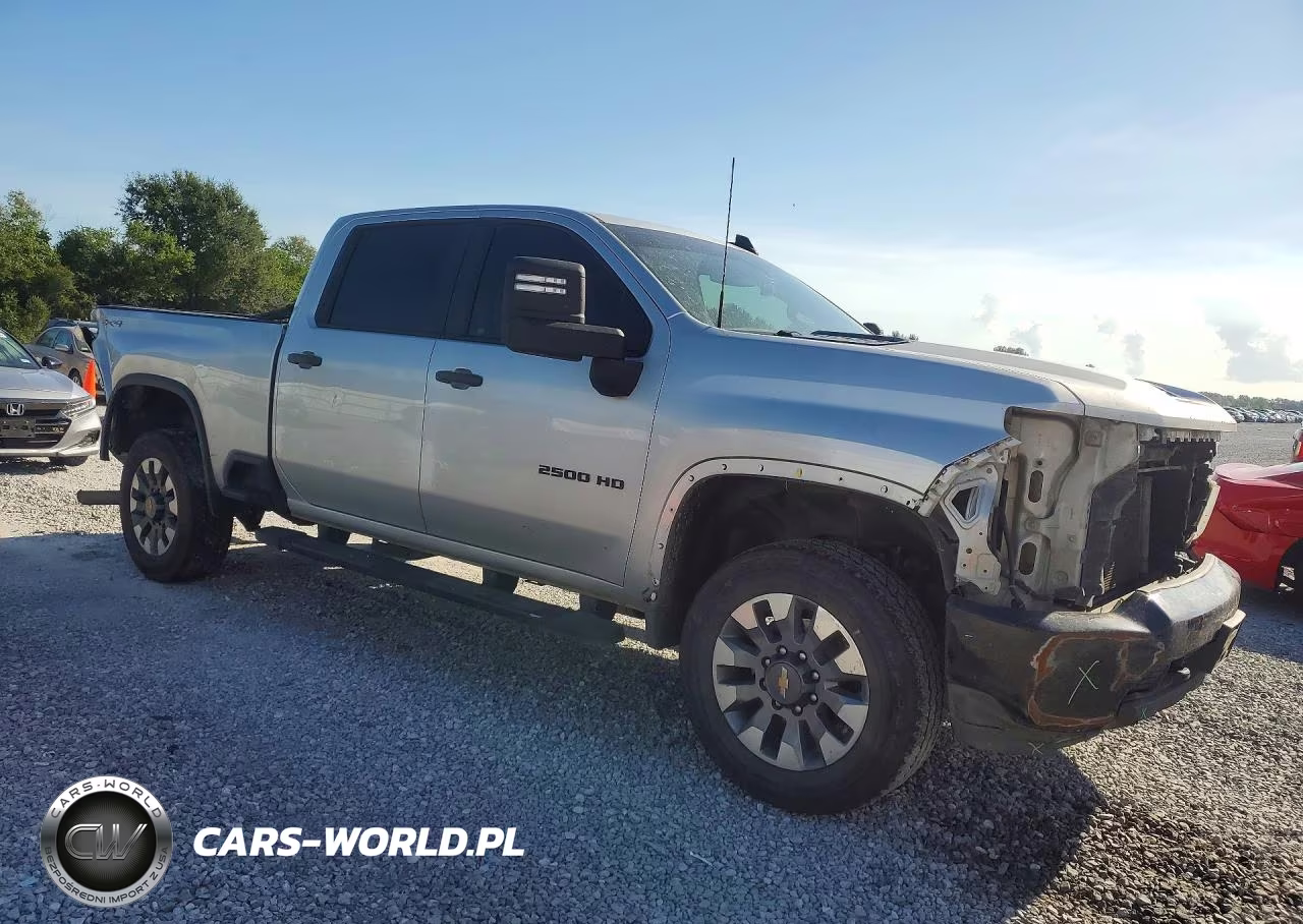 2022 Chevrolet Silverado K2500 Custom VIN:1GC4YME79NF226310 - 4