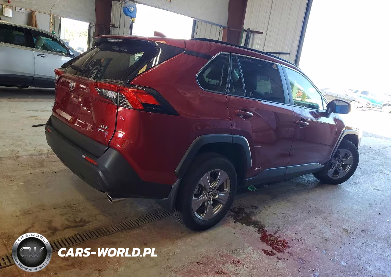 2025 Toyota Rav4 Hybrid Xle VIN:JTMRWRFV7SD303057 - 3