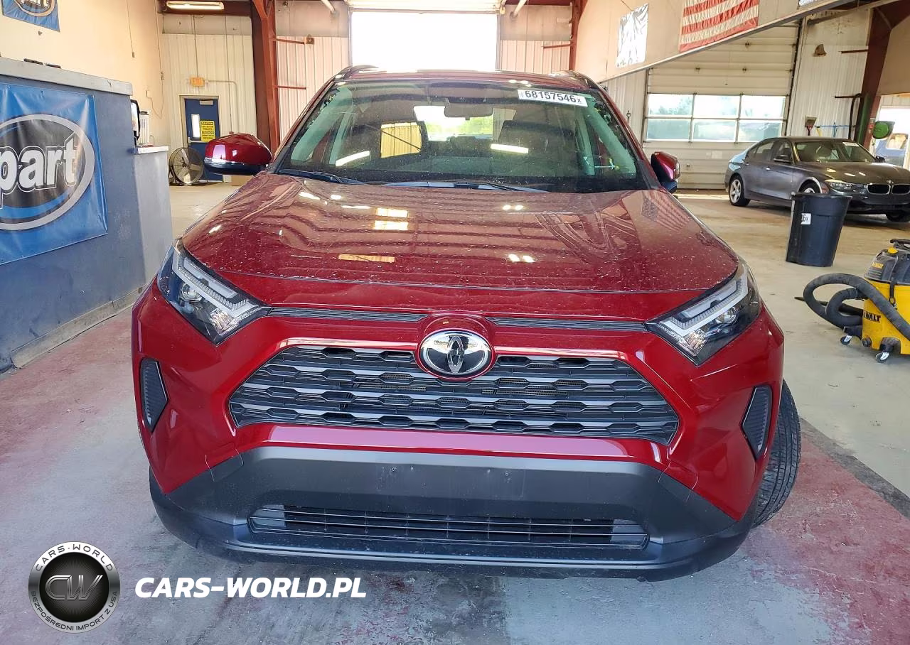 2025 Toyota Rav4 Hybrid Xle VIN:JTMRWRFV7SD303057 - 5