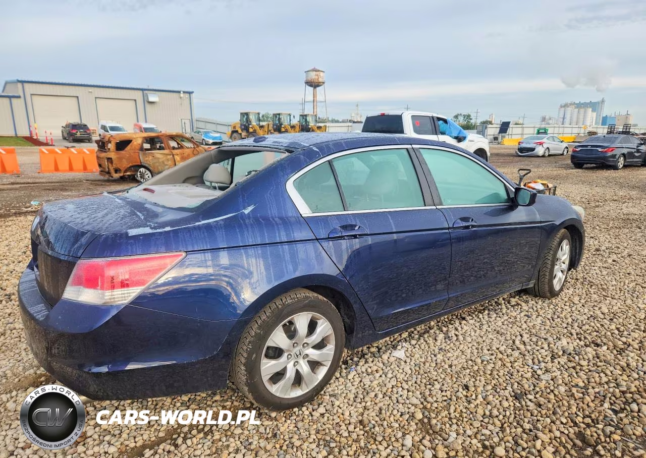 2010 Honda Accord Exl VIN:1HGCP2F8XAA028001 - 3