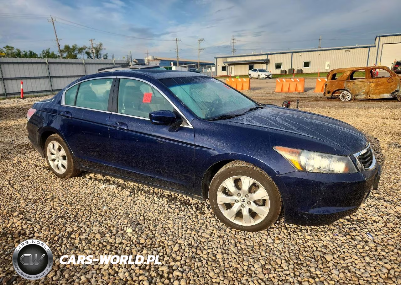 2010 Honda Accord Exl VIN:1HGCP2F8XAA028001 - 4