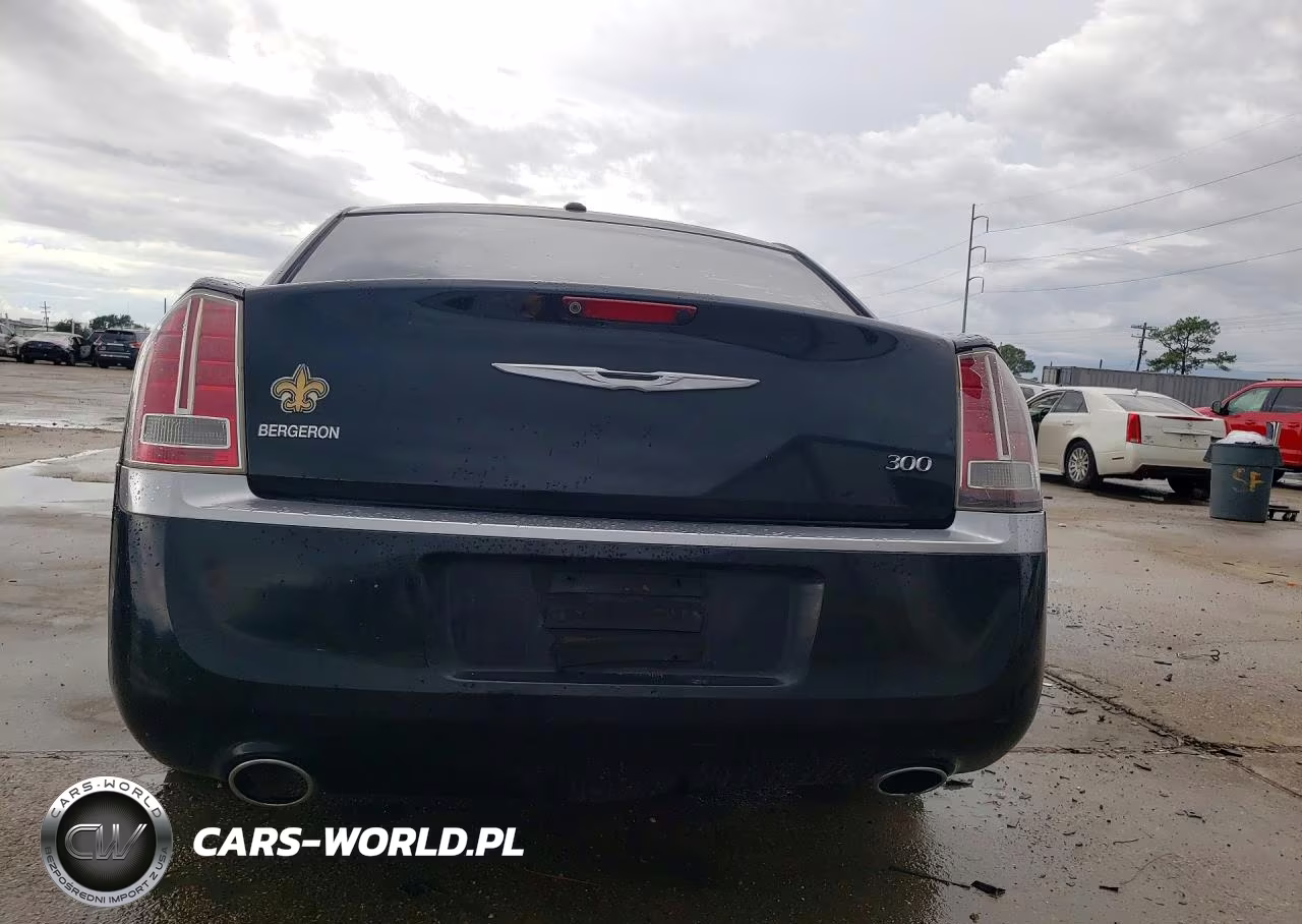 2012 Chrysler 300 Limited VIN:2C3CCACG3CH279919 - 6