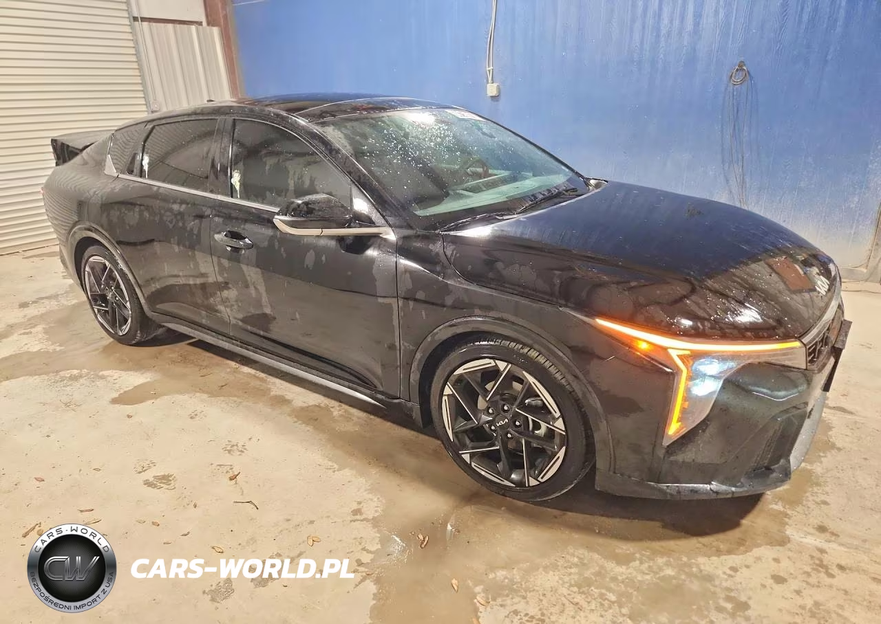 2025 Kia K4 Gt Line VIN:3KPFW4DE1SE161831 - 4