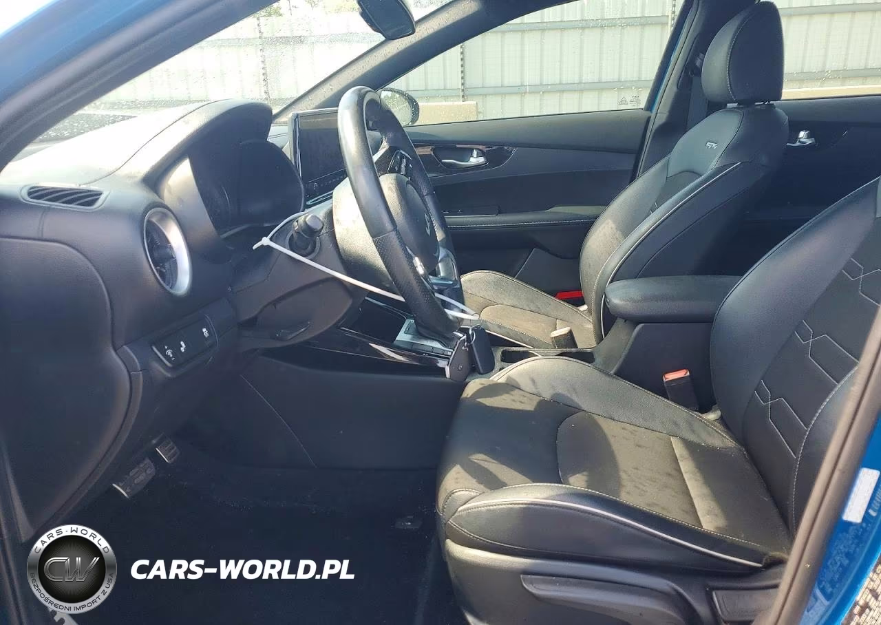 2023 Kia Forte Gt Line VIN:3KPF54AD1PE612102 - 7
