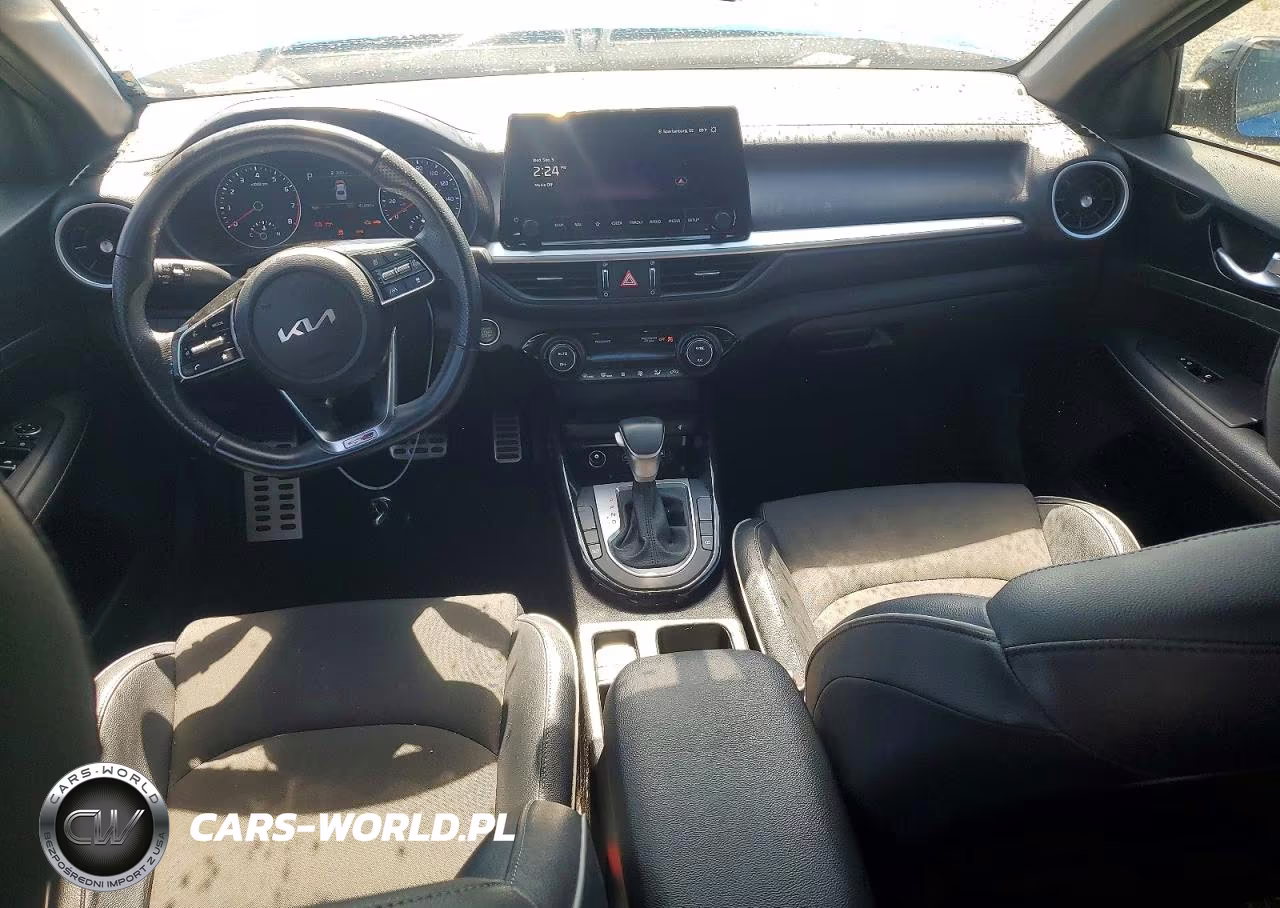 2023 Kia Forte Gt Line VIN:3KPF54AD1PE612102 - 8