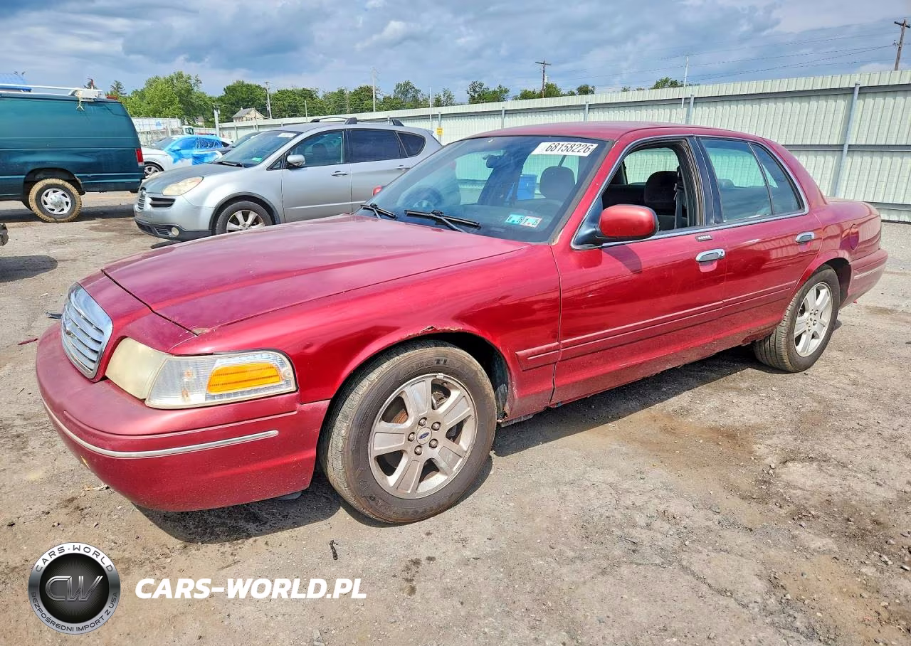 2003 Ford Crown Victoria – zdjęcie 1 z 12