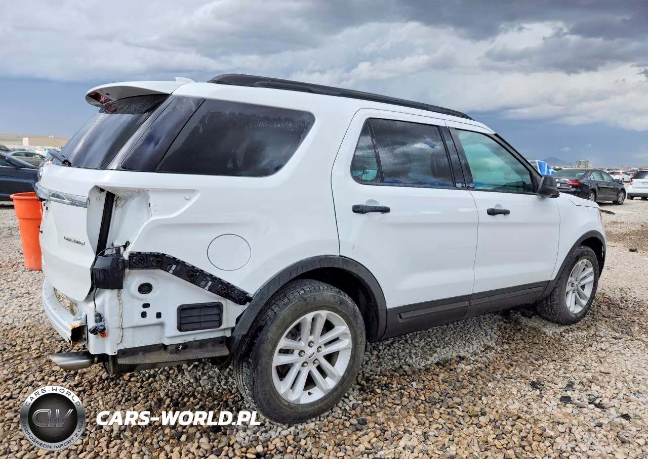 2016 Ford Explorer VIN:1FM5K7B85GGC26883 - 3